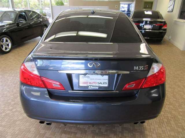 2008 Infiniti M35 4dr Sedan
